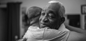 embrace – father with white hair 1